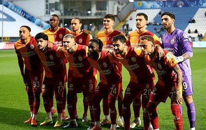 Galatasaray'da çifte sakatlık! Oyuna devam edemediler