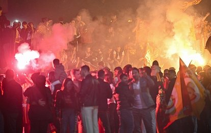 Galatasaraylı taraftarlardan Batman'da coşkulu kutlama